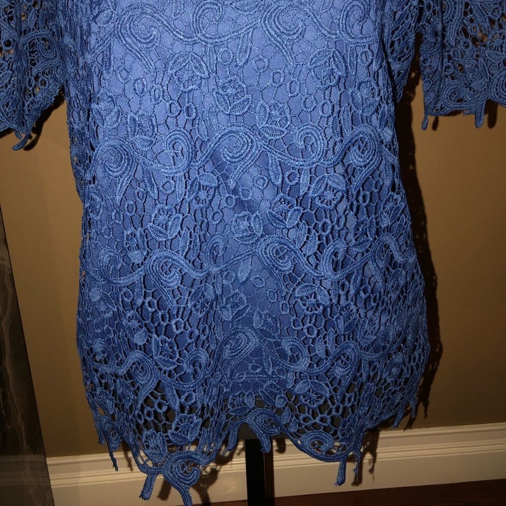 Philosophy Lacy Blouse NWT - Picture 4 of 5